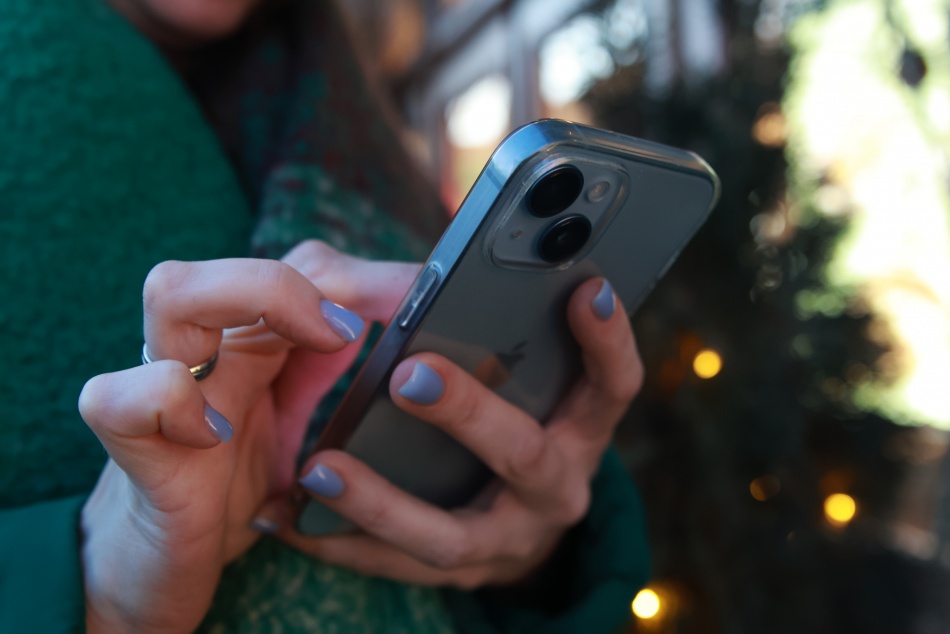 Apple готовит к релизу первый складной смартфон уже этой осенью